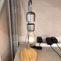 new Wooden base maglev floating levitation  led bulbs lamp