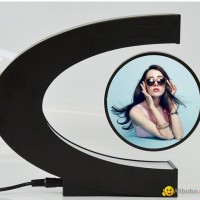 Rotating Triangular Prism Picture Frame Floating Photo Frame Magnetic Levitation