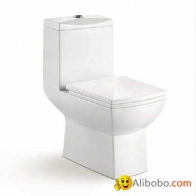 sanitary ware S type square shape one piece toiletpicture1