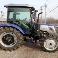 4 wheels Tractor