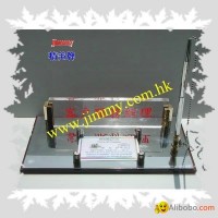 Bank chain pen stand