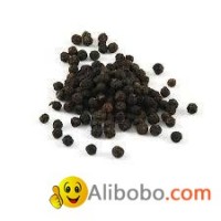 BLACK AND WHITE PEPPER
