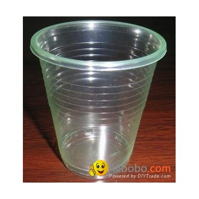 disposable plastic cuppicture1