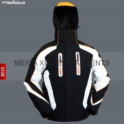 SKI WEARpicture1