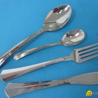 plastic tableware