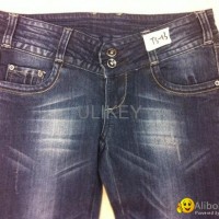 ladies' fashion jeans