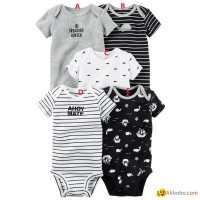 Short sleeved baby romper suits