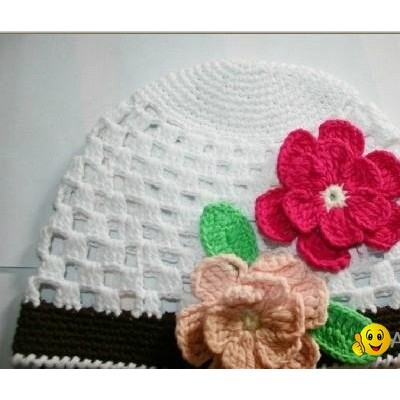 crochet hats with flowerpicture1