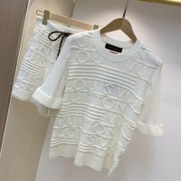 oft wool knit t-shirt with 3d               signature