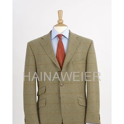 Tweed tailored suitspicture1