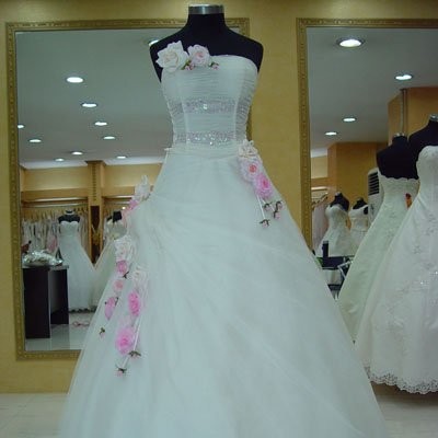 bridal gownpicture1