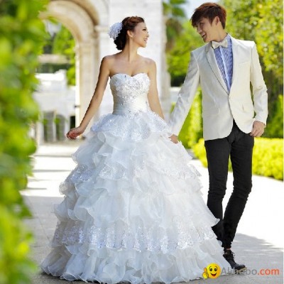 Bra Qi in weddingpicture1