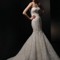 Strapless Mermaid Style Lace Wedding Dress