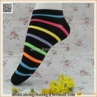 Women Fashion Stripes Cotton Socks