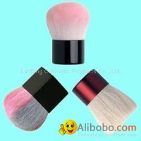 cometic kabuki brush
