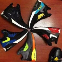 stock sport shoes