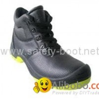 Colorful composite safety boots