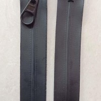 Heat preservation zipper, airtight zipper,
