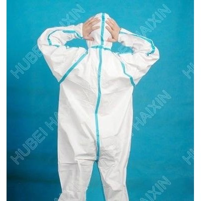 DIsposable non woven high quality TYPE 4 Coverall (Back View)picture1